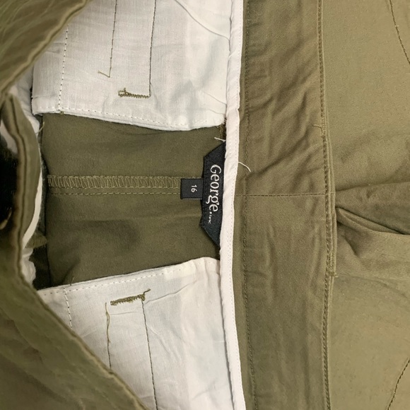 George Khaki Olive Green Preppy Shorts Neutral Plus 16 - Picture 7 of 7